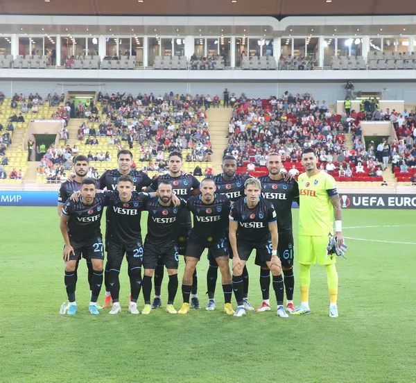 Trabzonspor erken kırmızı kartın kurbanı oldu: Fransa’da mağlubiyet