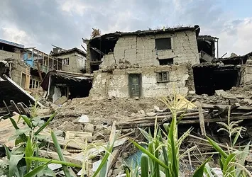Afganistan'daki depremde ölenlerin sayısı 2 bin 205'e yükseldi!