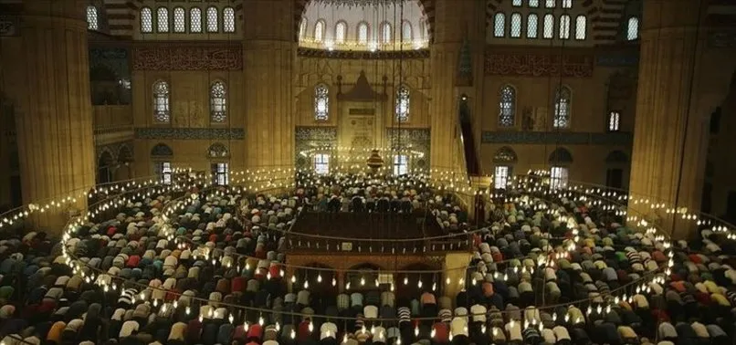 Son dakika: Diyanet İşleri Başkanlığı duyurdu: İşte il il bayram namazı saatleri