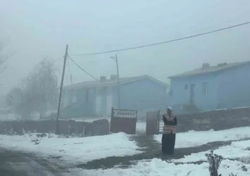 Kars'ta yoğun sis etkili oluyor