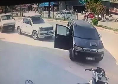 Huzurevi sakinine motosiklet çarptı