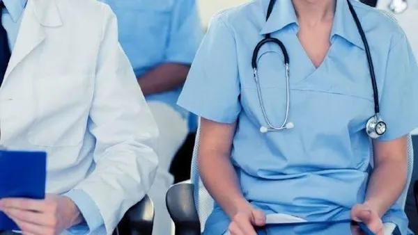 uzman-doktor-hemsire-maasi-2022-ne-kadar-enflasyon-farkiyla-uzman-doktor-hemsire-maaslari-kac-tl-oldu-1641196480301.jpg Uzman doktor, hemşire maaşı 2022 ne kadar? Enflasyon farkıyla uzman doktor, hemşire maaşları kaç TL oldu? - 1