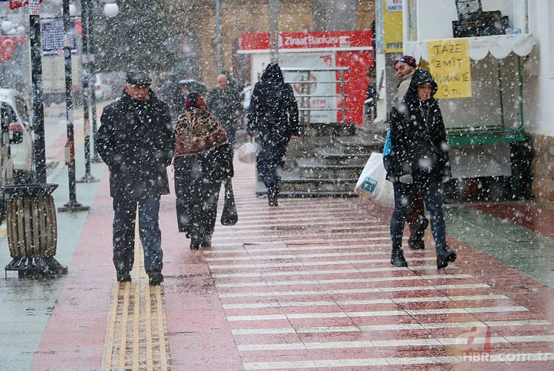 27 Aralık Cuma okullar tatil mi? Hangi illerde okullar tatil? Yarın okullar tatil mi? 1