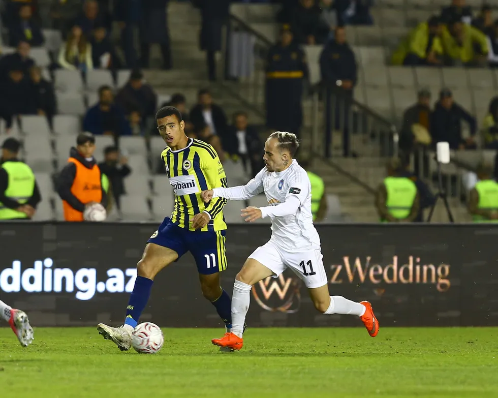 1791053100982.jpg Kanarya Azerbaycan'daki provada hata yapmadı! Fenerbahçe, Turan Tovuz'u 2-0 mağlup etti - 2