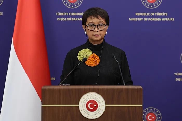 turkiye-israile-acilan-soykirim-davasina-mudahil-oluyor-bakan-hakan-fidan-resmen-duyurdu-1714568904084.jpg Türkiye İsrail'e açılan soykırım davasına müdahil oluyor! Bakan Hakan Fidan resmen duyurdu... - 3