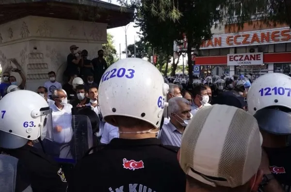 HDP'nin Şanlıurfa'daki planı tutmadı! 5 kişi gözaltına alındı - 4