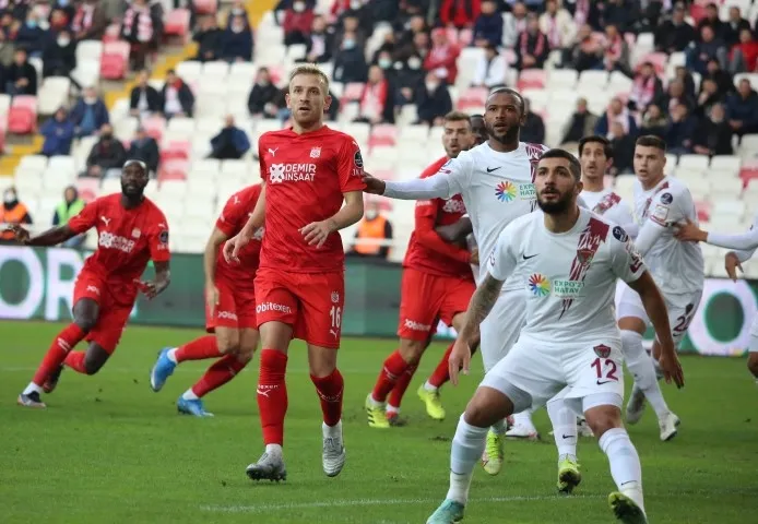 Sivas'ta Yatabare şov! Sivasspor 4-0 Hatayspor maç sonucu ÖZET - 3