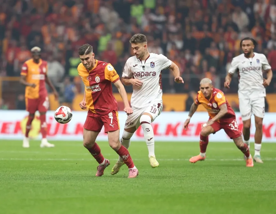 Trabzonspor Galatasaray maçı | İşte dev derbide muhtemel 11'ler - 3