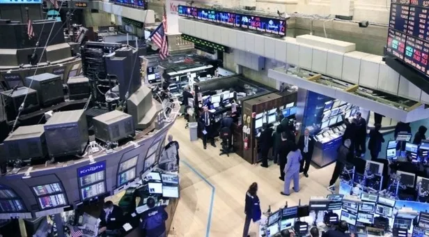 Yatırımcının gözü kulağı orada! FED faiz kararı sonrasında altın ve dolar nasıl etkilenecek? FED Mayıs ayı faiz kararı...