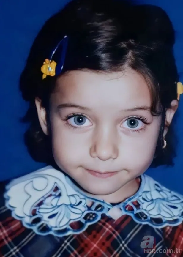Hiç değişmemiş! Afra Saraçoğlu'nun çocukluk halini paylaştı 6