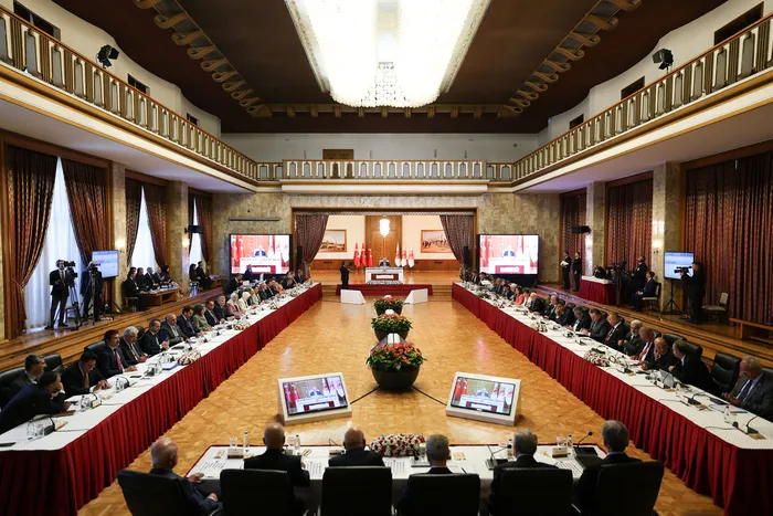 terorsuz-turkiye-icin-yasal-dugmeye-basildi-surecte-hangi-duzenlemeler-yapilacak-1771230128442.jpg Terörsüz Türkiye için yasal düğmeye basıldı! Süreçte hangi düzenlemeler yapılacak? - 4