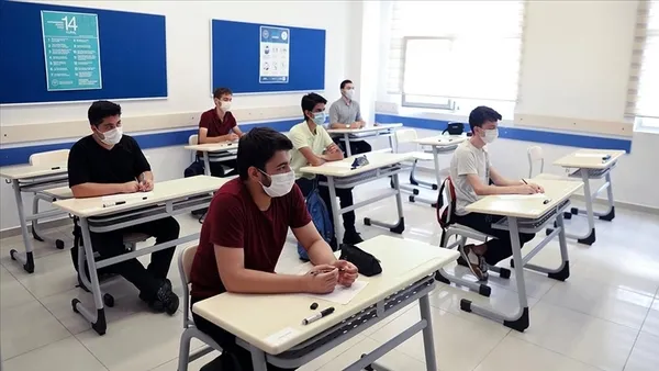 Son dakika: 81 ile yüz yüze eğitim rehberi! "Okullarda Alınması Gereken Önlemler Rehberi" il milli eğitim müdürlüklerine gönderildi - 11