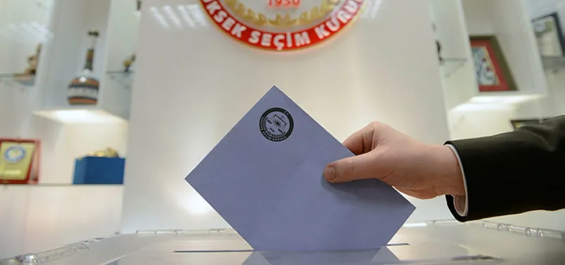 AK Parti'den 18 yaş için bir adım daha