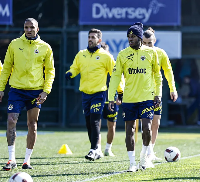 İşte Fenerbahçe’nin UEFA Konferans Ligi’ndeki rakibi! Sarı lacivertlilerin hedefi final...