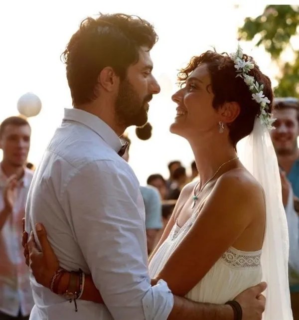 Engin Akyürek ve Bergüzar Korel ’Bir Aşk İki Hayat’ filmi için ilk kez bir arada