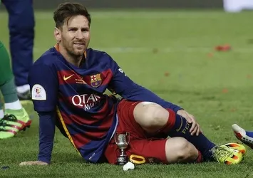 Messi Barcelona'dan ayrılıyor mu?