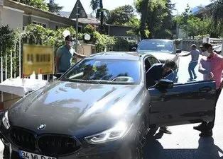 Emre Belözoğlu’nun servet değerindeki arabası ilgi odağı oldu!