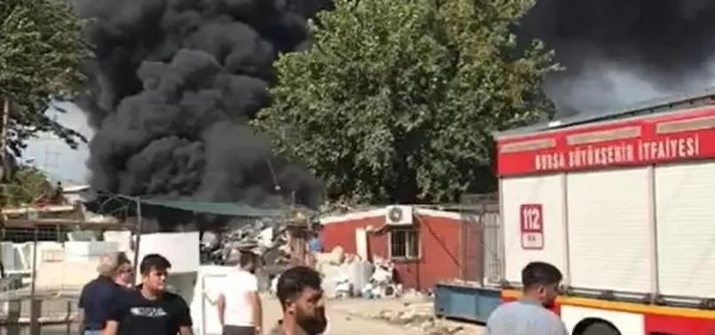 Bursa Yıldırım’da geri dönüşüm tesisinde korkutan yangın