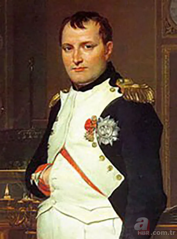 Napolyon'u zaferleriyle sinirden deliye döndürdü! "Eğer Türkler beni durdurmasaydı…" AKKA'yı düşmana zindan eden 90 yaşındaki Osmanlı paşası! 7