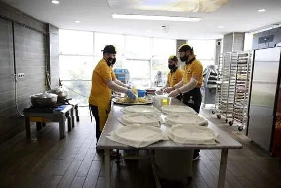 devlet-destegiyle-binlerce-hukumlu-kendi-isinin-patronu-oldu-1634480647588.jpg Devlet desteğiyle binlerce hükümlü kendi işinin patronu oldu - 2