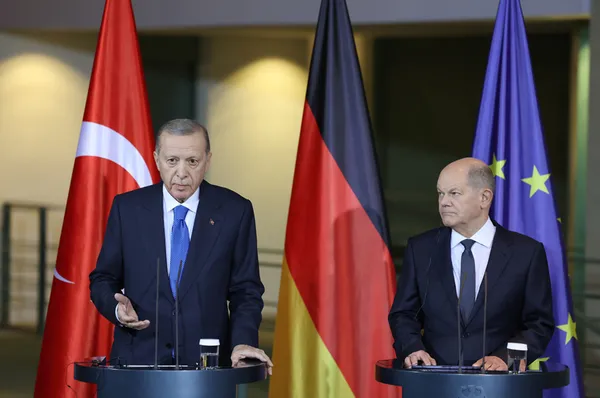 İngiliz The Guardian da İsrail’in Şifa Hastanesi yalanını çürüttü: Delil yok!