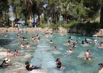 Pamukkale'ye ziyaretçi akını! 50 bini aştı