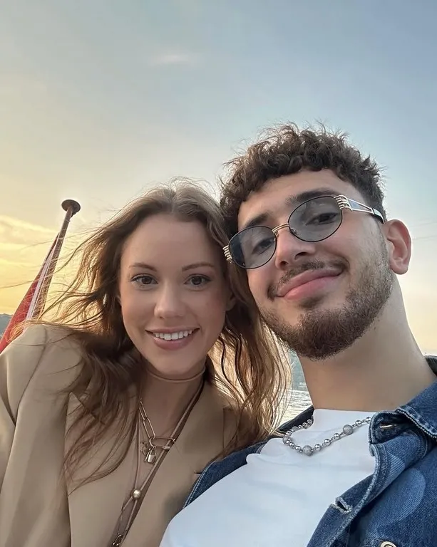 nba-yildizi-alperen-sengun-sevgilisiyle-gecelerde-1752241431088.jpg Kaynak: Instagram