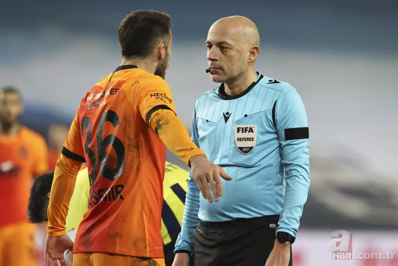 Arda Turan Fenerbahçe-Galatasaray maçı sonrası gözyaşlarına hakim olamadı! İşte o anlar... 22