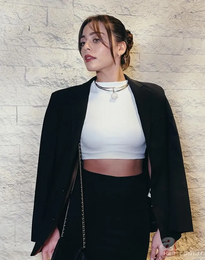 Kızılcık Şerbeti'nin Doğa'sı Sıla Türkoğlu aradığı aşkı sonunda buldu! Meğerse sevgilisi... 7