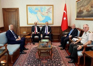MSB'de güvenlik zirvesi! Gündem sınır ötesi harekat! Irak Savunma Bakanı Türkiye'ye geldi...