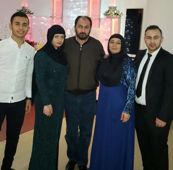 baskan-erdoganin-talimati-ile-turkiyeye-gelen-dilara-sahinden-guzel-haber-fisini-cekeceklerdi-hayata-dondu-1649830789333.jpg Başkan Erdoğan’ın talimatı ile Türkiye’ye getirilen Dilara Şahin’den güzel haber! Fişini çekeceklerdi, hayata döndü - 4