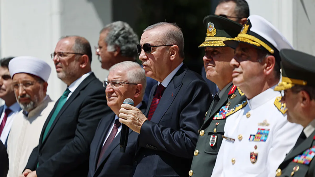 Başkan Erdoğan: Camilerimiz Selçuklu zarafetini taşıyor