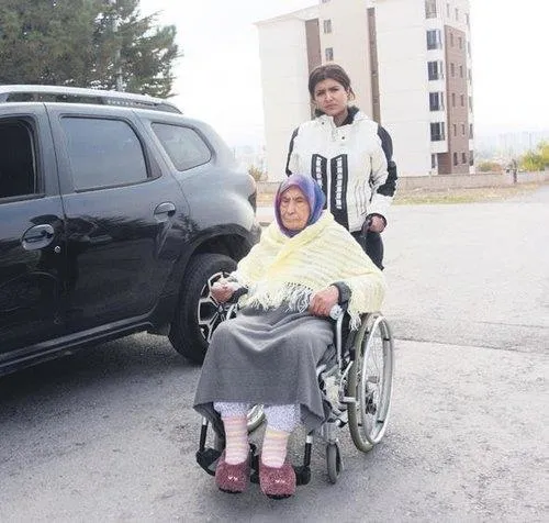 1635827585959.jpeg Kayseri'de bakıcı dehşeti! 83 yaşındaki kadını aç bırakıp darp etti - 2