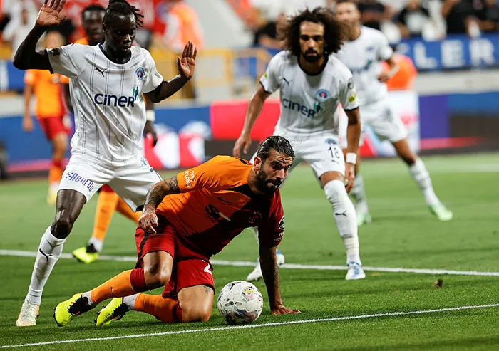 Kasımpaşa - Galatasaray maçında 5 gol! MAÇ SONUCU ÖZET: 2-3 - 11