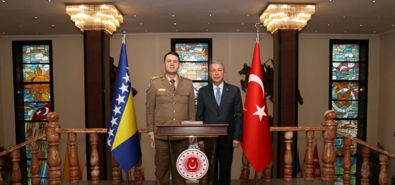 Milli Savunma Bakanı Hulusi Akar, Bosna Hersek Genelkurmay Başkanını kabul etti