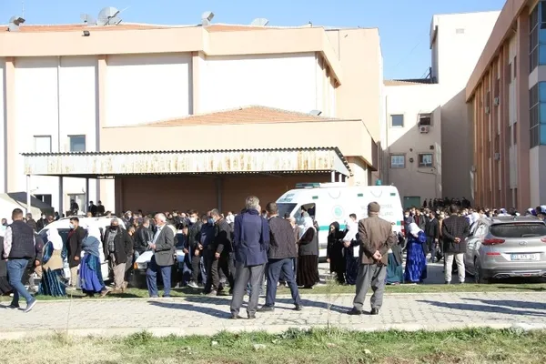 Şırnak'ta göçük altında kalan işçinin cansız bedenine ulaşıldı - 2