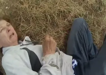 ABD polisinden demans hastası kadına şiddet! Müdahale sırasındaki gülüşmeler kameraya yansıdı