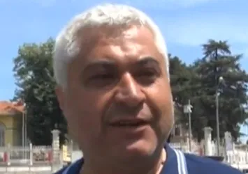 Vatandaşın yabancı tabela tepkisi