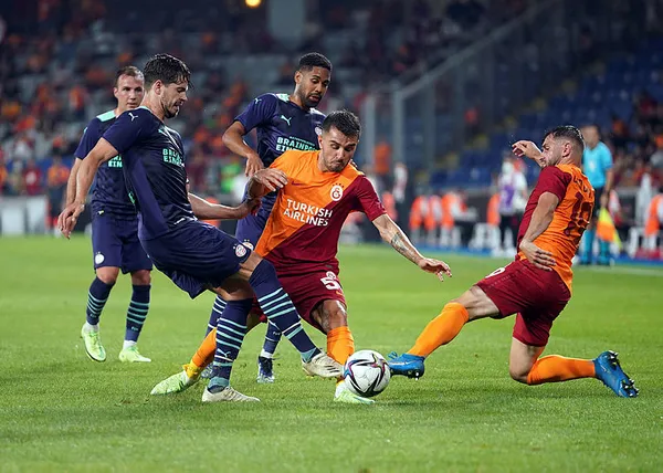 galatasaray-teknik-direktoru-fatih-terimden-psv-maci-sonrasi-aciklamalar-hic-pozisyon-vermeden-gol-yedik-1627504422392.jpg Galatasaray Teknik Direktörü Fatih Terim'den PSV maçı sonrası açıklamalar: Hiç pozisyon vermeden gol yedik - 1