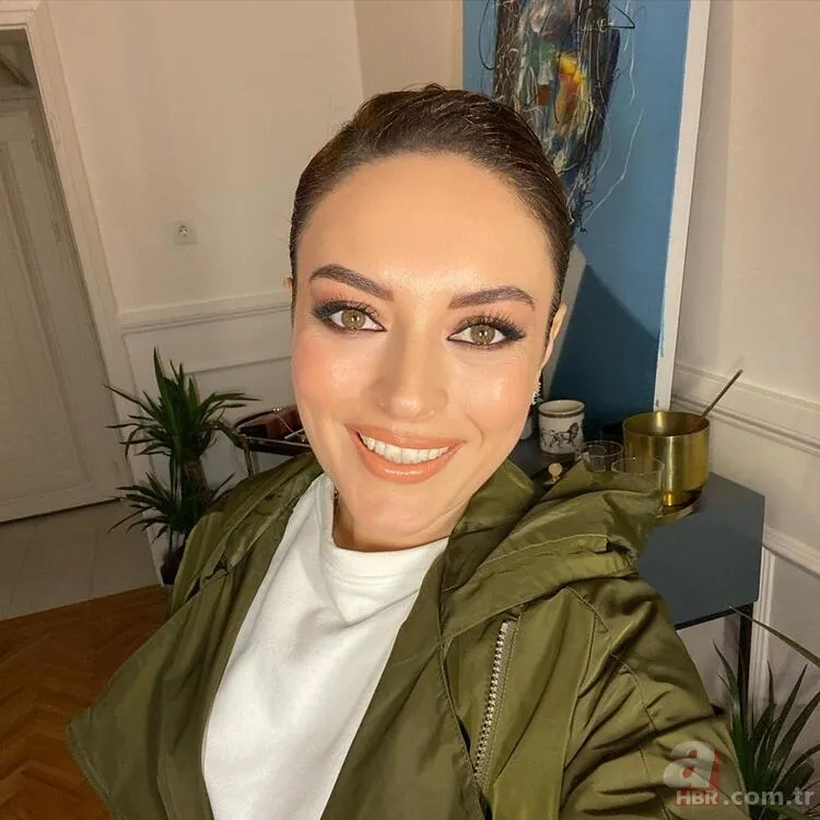 Ezgi Mola Enis Arıkan ile canlı yayınında itiraf etti! Verdiği kiloları geri aldı 4