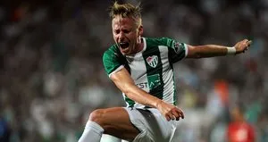 Dzsudzsak resmen Al Wahda’da!