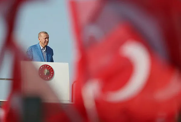 fransiz-gazetesi-le-mondeden-itiraf-erdogan-kriz-zamanlarini-karsilayacak-tek-kisi-olarak-gorunuyor-1684767303517.jpg Fransız gazetesi Le Monde'den itiraf: Erdoğan kriz zamanlarını karşılayacak tek kişi olarak görünüyor - 1