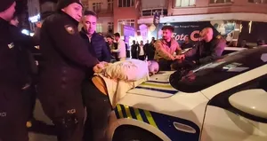 Aksaray’da polise tekmeli saldırı!