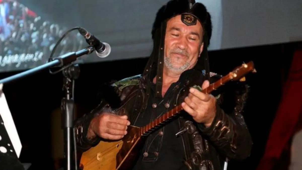 Dombıra şarkısıyla bilinen Sultanbekov Ankara'da konser verdi