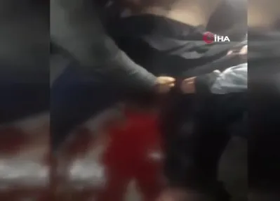 Üsküdar’da bıçaklı kavga : 1 yaralı