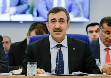 Cumhurbaşkanı Yardımcısı Cevdet Yılmaz açıkladı: Emeklilik yaşı yükselecek mi?