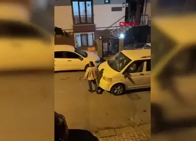 İstanbul’da eşinin otomobiline zarar verdi!