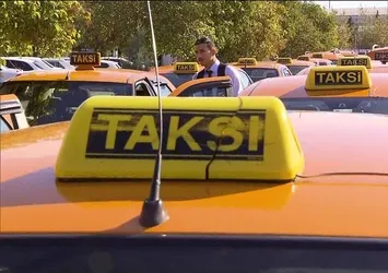 İstanbul’da taksi ve minibüslere zam
