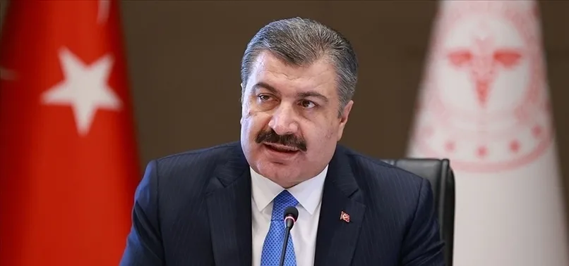 Sağlık Bakanı Fahrettin Koca'dan İtalya ile "seyahat ve aşı" görüşmesi