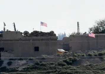 PYD'nin ABD bayrağı oyunu